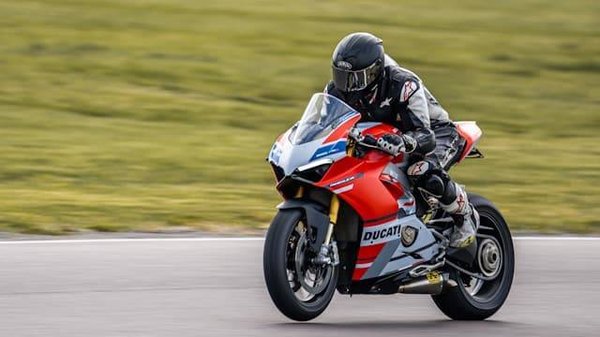 Comment choisir la meilleure moto pour la course selon vos critères?